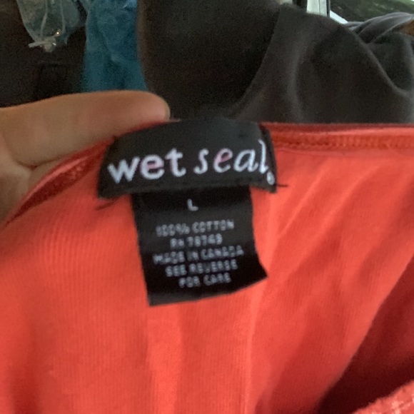 Orange wet seal tank top, size large with lettuce bottom and v shape neck - Picture 2 of 2